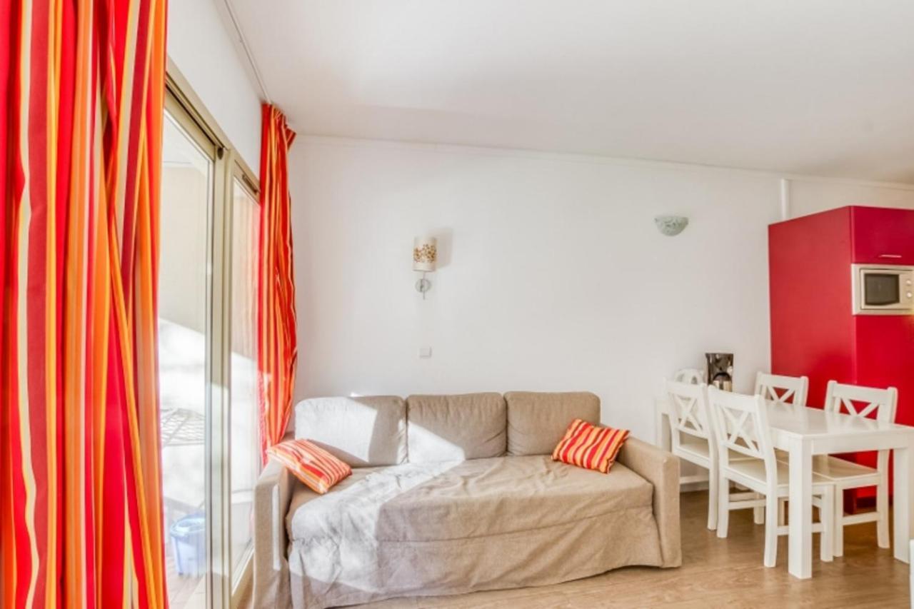 Flat With Swimming Pool Near The Beach Sanary-sur-Mer Exterior foto