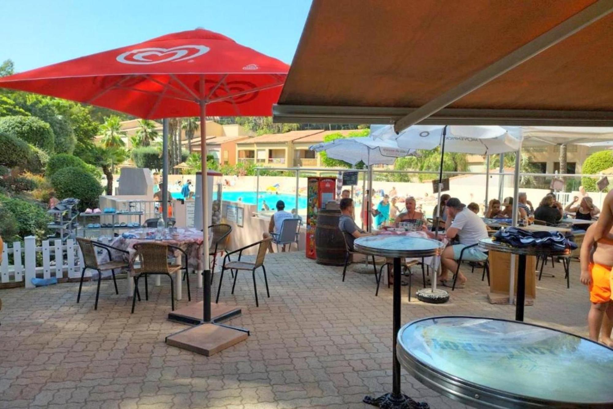 Flat With Swimming Pool Near The Beach Sanary-sur-Mer Exterior foto