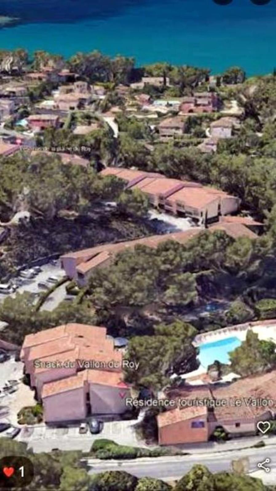 Flat With Swimming Pool Near The Beach Sanary-sur-Mer Exterior foto